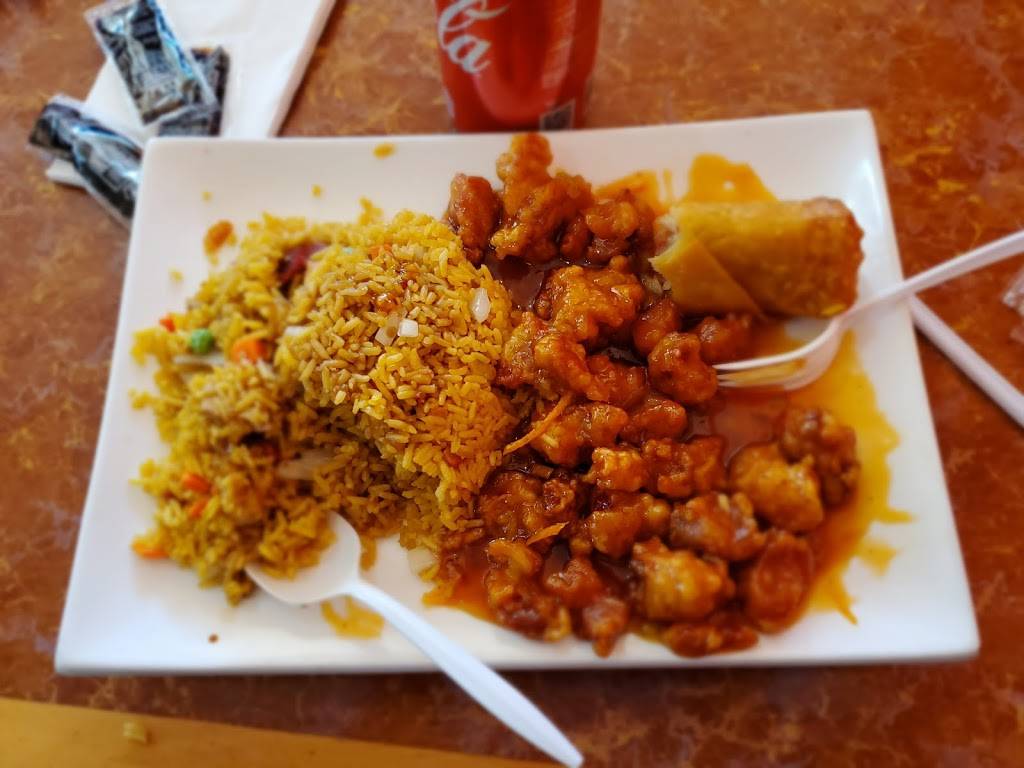 China Wok | restaurant | 3006 Broadview Rd, Cleveland, OH 44109, USA | 2163986363 OR +1 216-398-6363