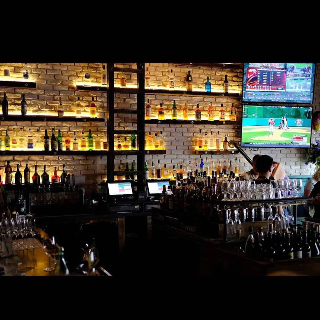 Kiernans Craft Tavern | restaurant | 579 Troy Schenectady Rd Suite 223, Latham, NY 12110, USA | 5187834719 OR +1 518-783-4719