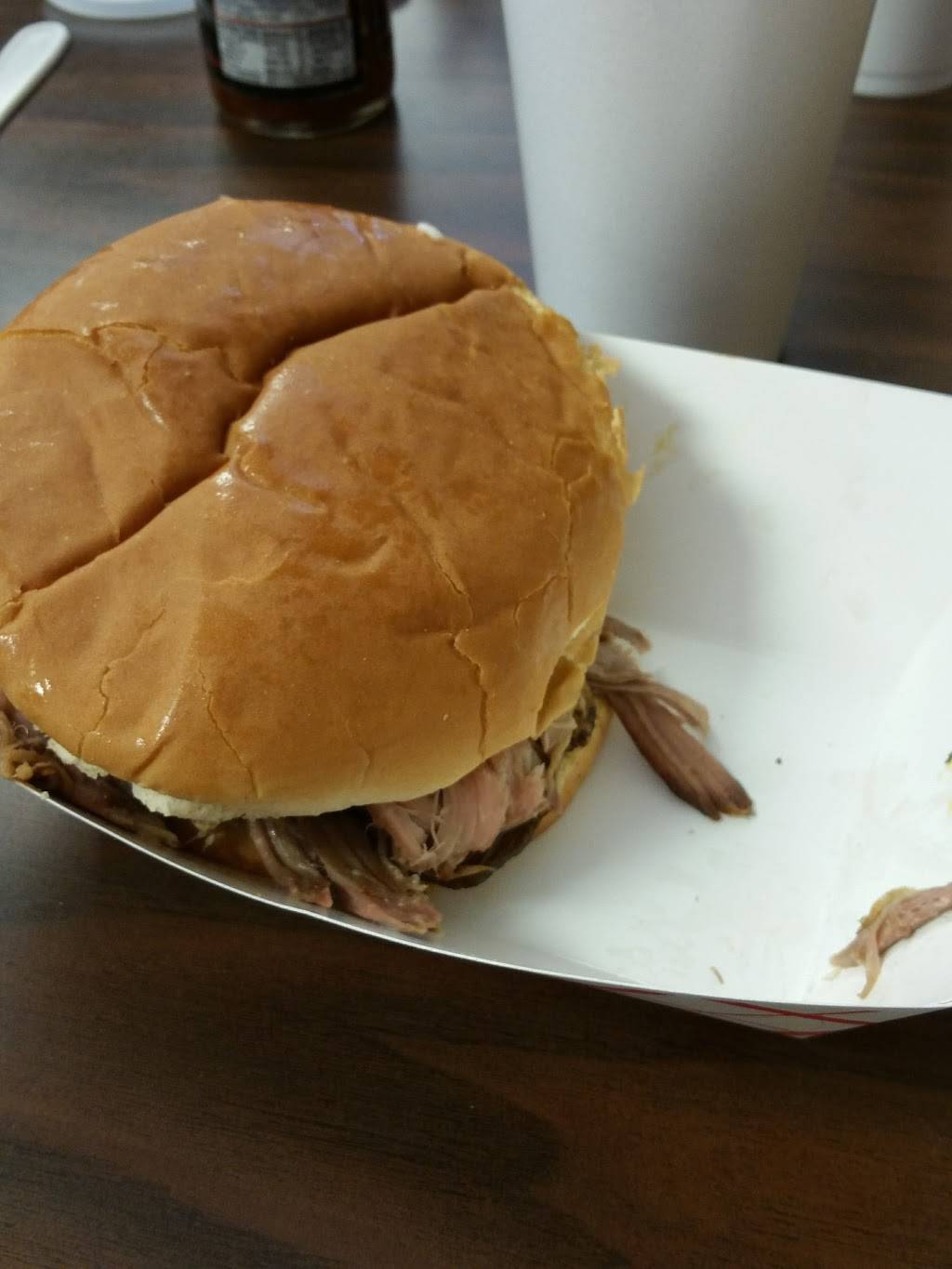 Bad Bobs BBQ | restaurant | 806 Chestnut St, Murray, KY 42071, USA | 2708731050 OR +1 270-873-1050