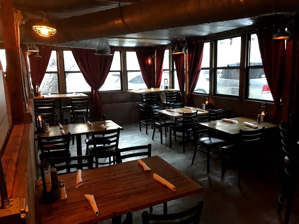 Trabuco Oaks Steakhouse | restaurant | 20782 Trabuco Oaks Dr, Trabuco Canyon, CA 92679, USA | 9495860722 OR +1 949-586-0722