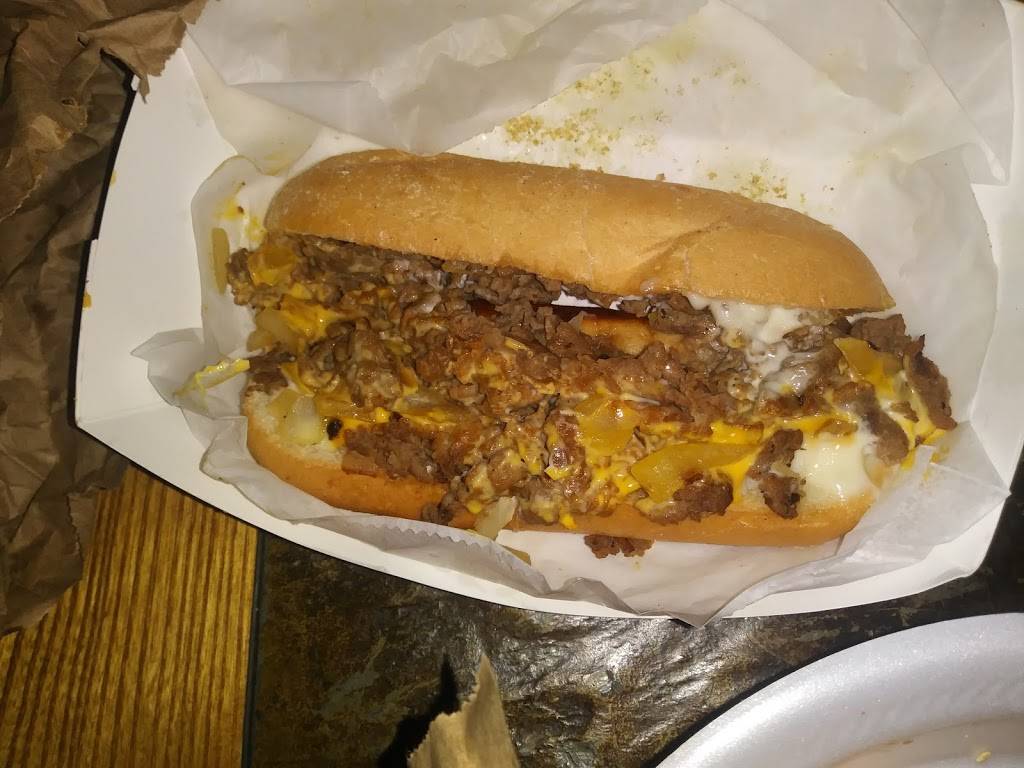 Jonah’s Cajun seafood | restaurant | 324 W Broadway Ave, Minneapolis, MN 55411, USA | 6125295555 OR +1 612-529-5555