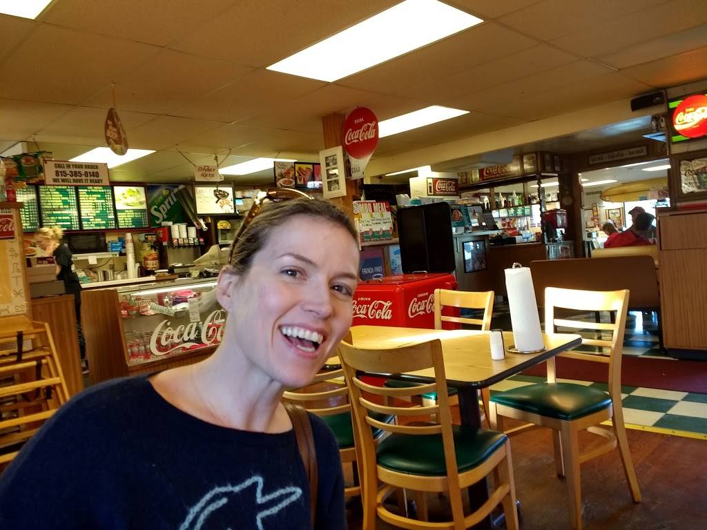 Happy Jacks Submarines | restaurant | 4911 W Elm St, McHenry, IL 60050, USA | 8153850140 OR +1 815-385-0140