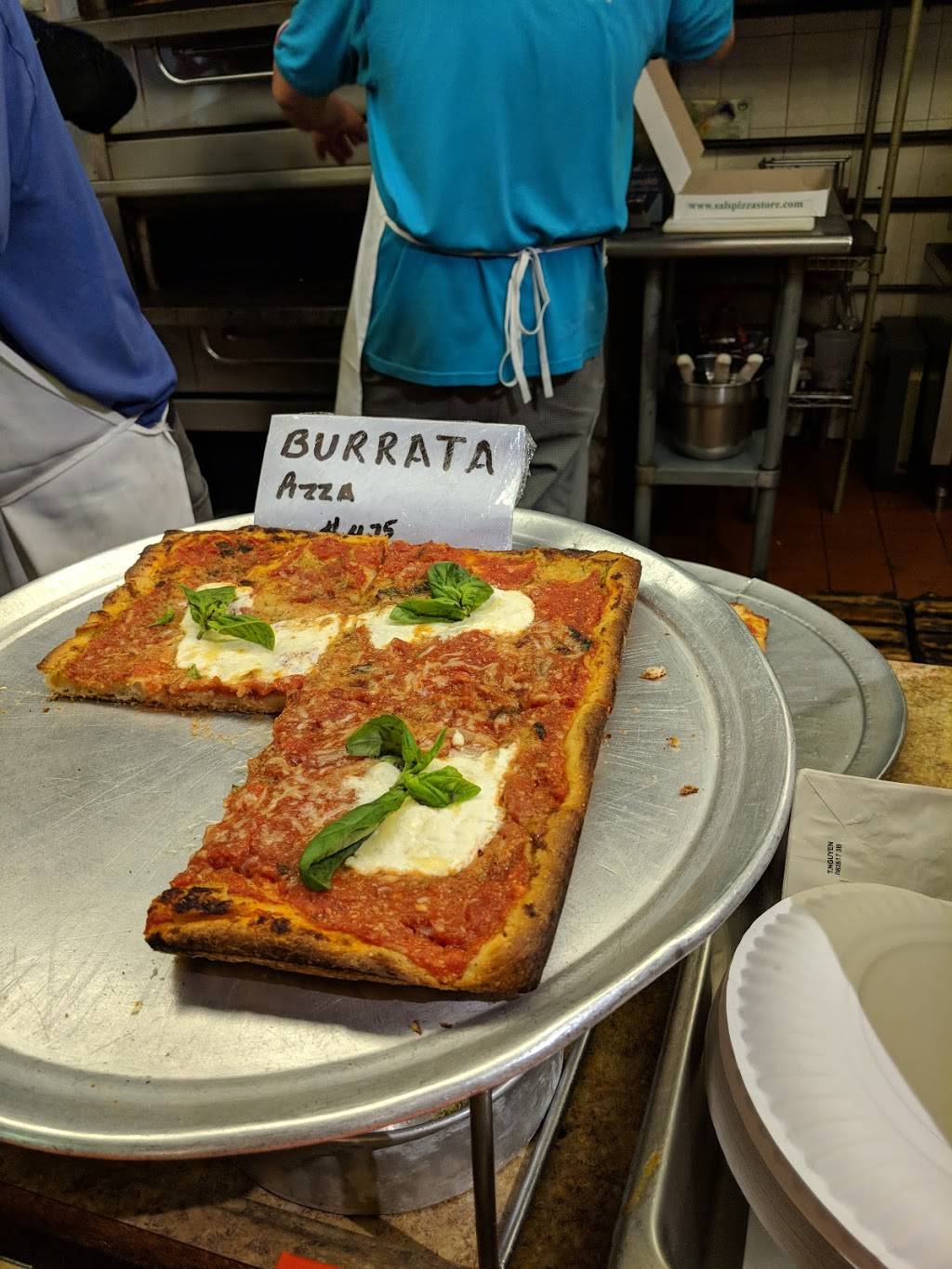 Sals Pizza Store | restaurant | 305 Court St, Brooklyn, NY 11231, USA | 7188526890 OR +1 718-852-6890