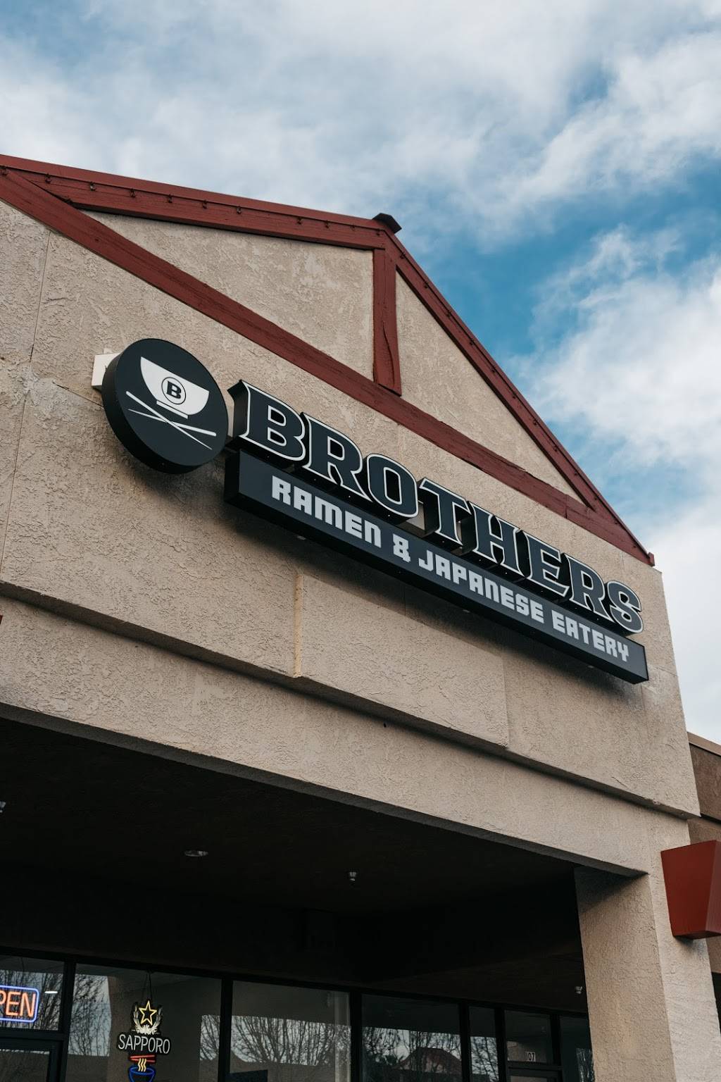 Brothers Ramen and Japanese Eatery | restaurant | 132 W Nees Ave Ste. 108, Fresno, CA 93711, USA | 5595549486 OR +1 559-554-9486