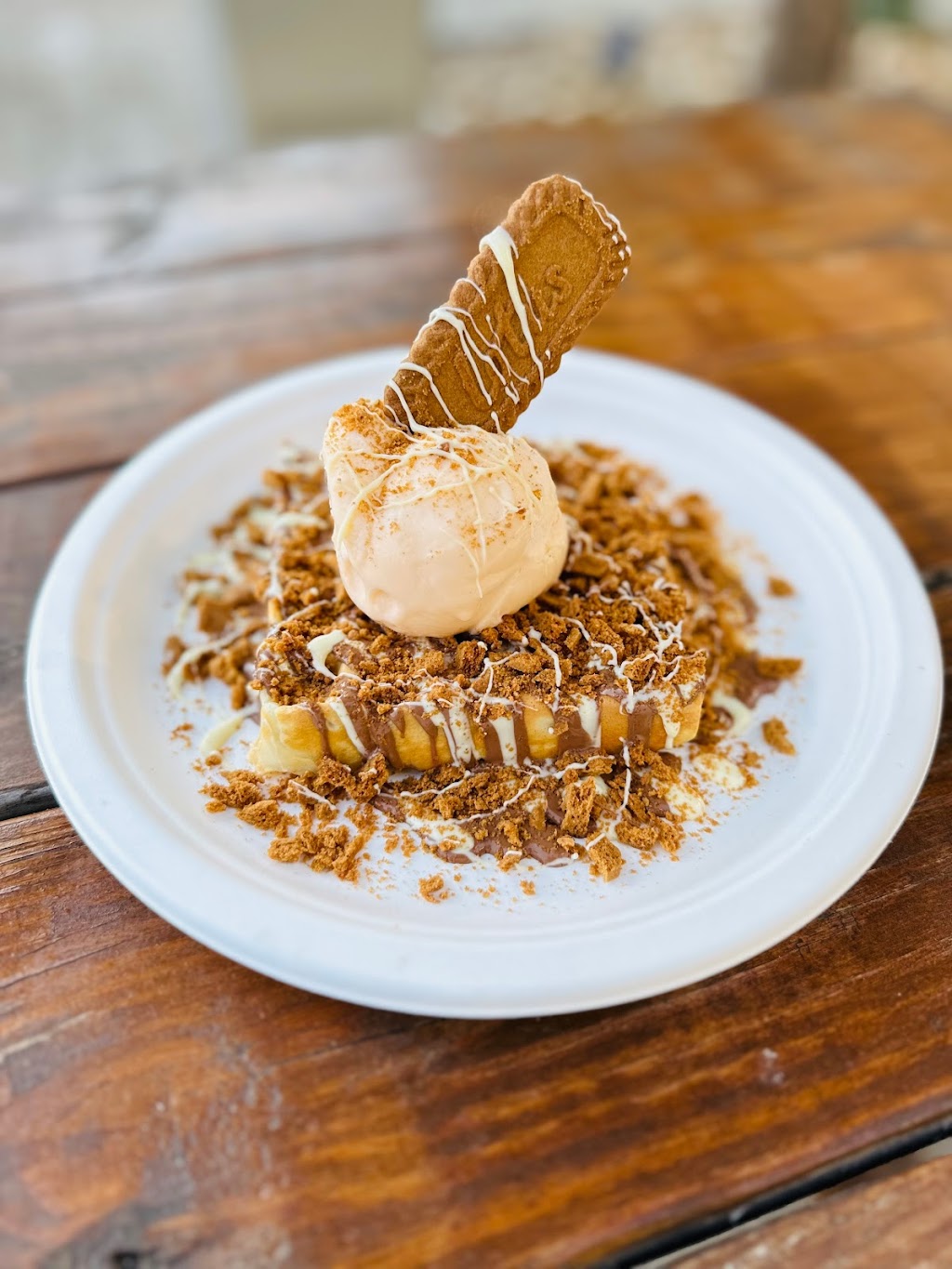 Lumis Crepes - West Campus | restaurant | 2718 Guadalupe St, Austin, TX 78705, USA | 5128289599 OR +1 512-828-9599