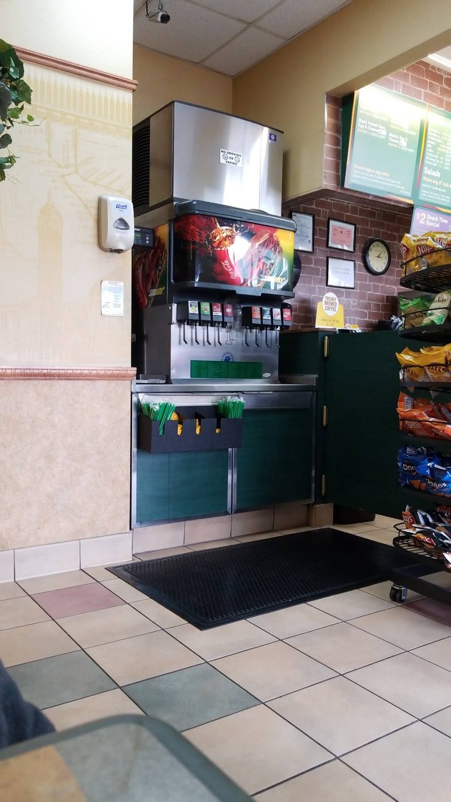Subway Restaurants | restaurant | 251-05 Jamaica Ave, Queens, NY 11426, USA | 9173879795 OR +1 917-387-9795