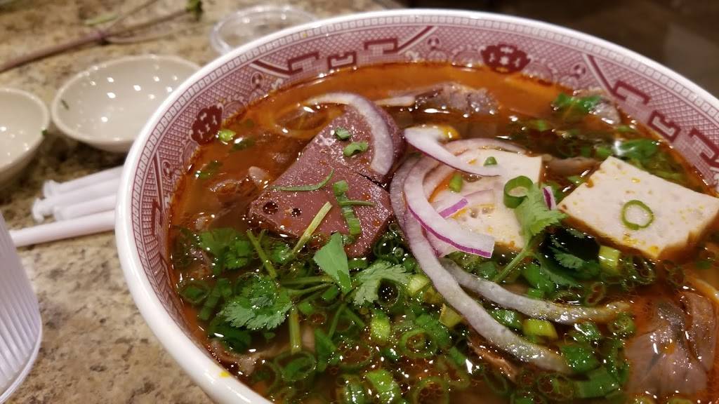 Pho Ben Noodle House | restaurant | 3613 Hwy 6, Sugar Land, TX 77478, USA | 2815650492 OR +1 281-565-0492
