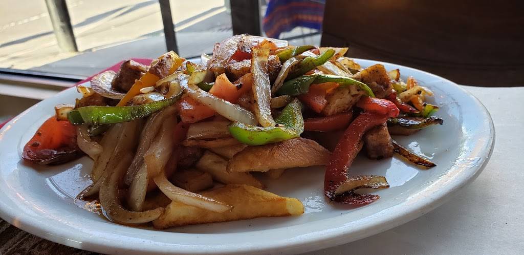 Villa Wellington | restaurant | 4701 Rue Wellington, Verdun, QC H4G 1X2, Canada | 5147680102 OR +1 514-768-0102