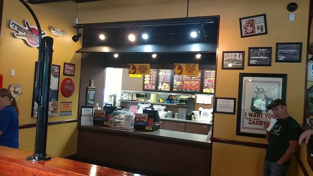 Zaxbys Chicken Fingers & Buffalo Wings | restaurant | 1236 S 4th St, Hartsville, SC 29550, USA | 8433392600 OR +1 843-339-2600