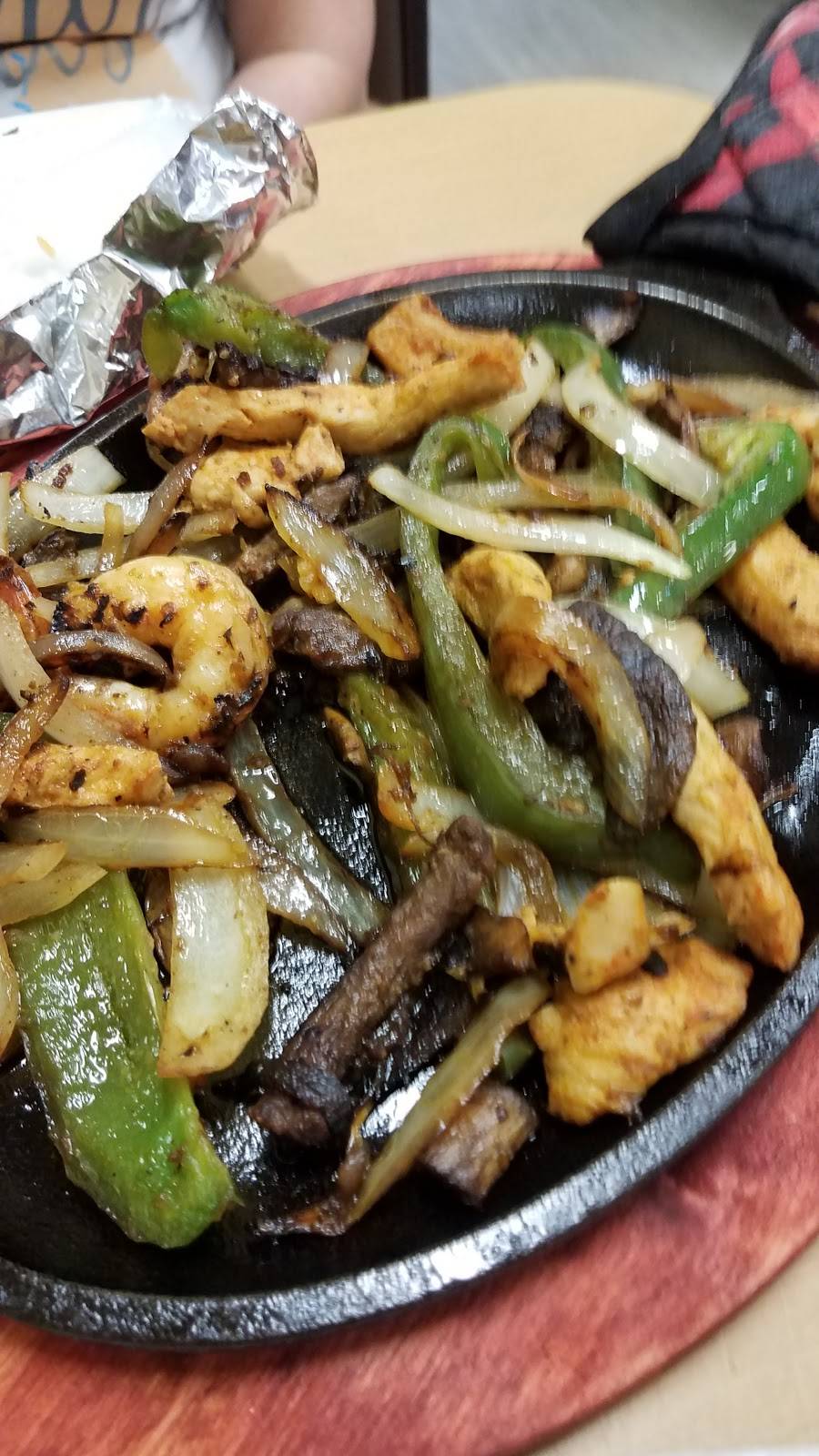 El Tizoncito Restaurant | restaurant | 1707 James L Redman Pkwy, Plant City, FL 33563, USA | 8137046992 OR +1 813-704-6992