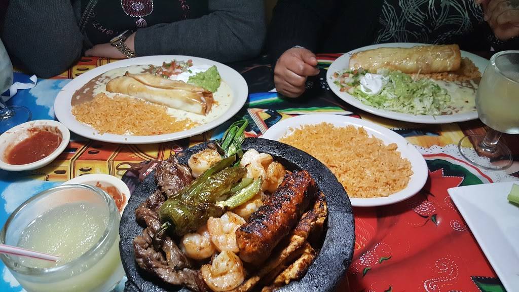 Entre Amigos | restaurant | 2600 N Saginaw Rd, Midland, MI 48640, USA | 9898326348 OR +1 989-832-6348