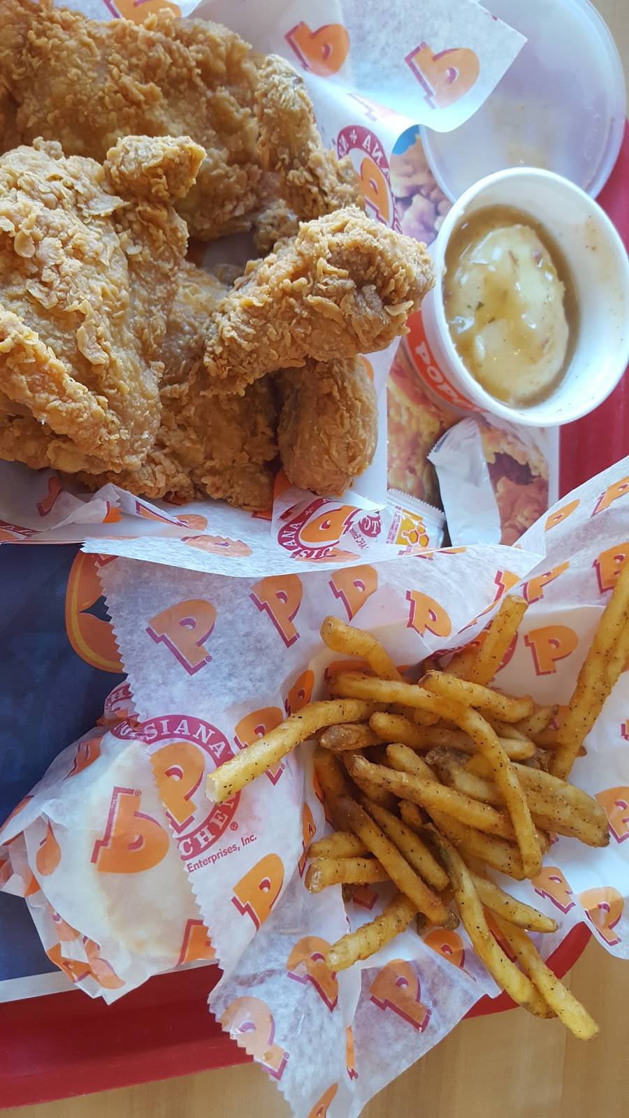 Popeyes Louisiana Kitchen | restaurant | 1061 N State College Blvd, Anaheim, CA 92806, USA | 7147760260 OR +1 714-776-0260