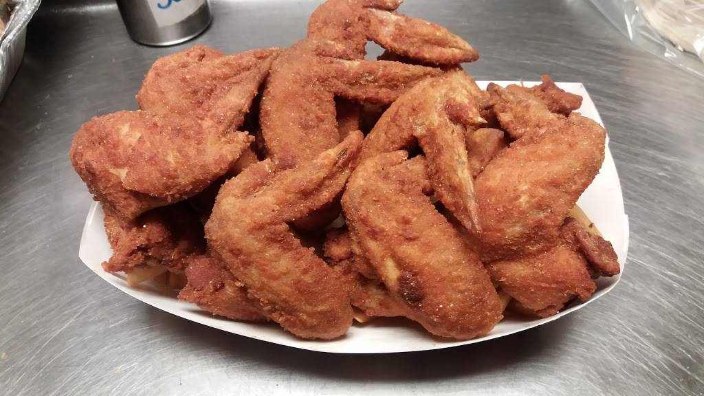 Mark Anthonys | restaurant | 5100 S Racine Ave, Chicago, IL 60609, USA | 7738910321 OR +1 773-891-0321