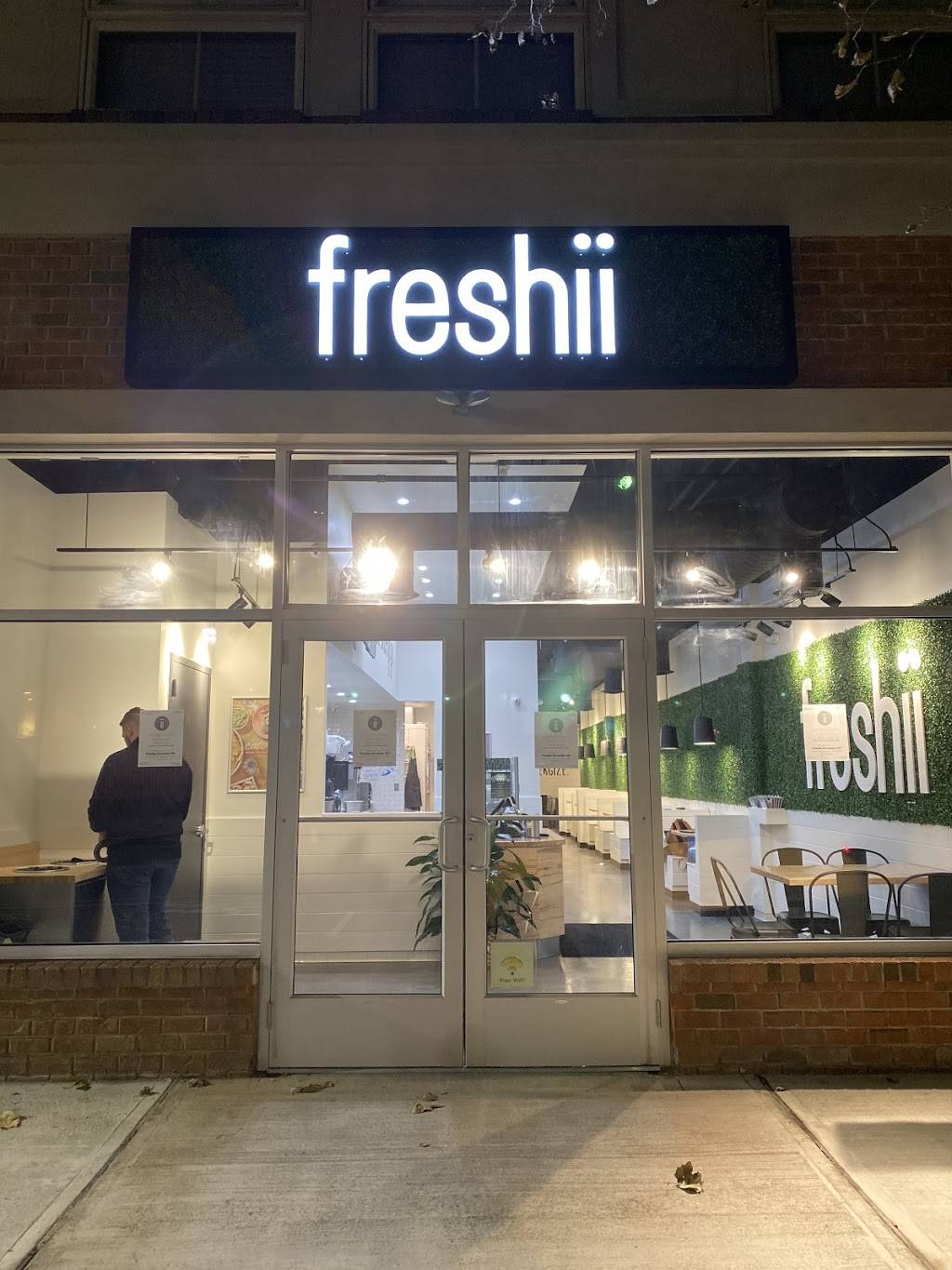 Freshii | restaurant | 131 Neilson St, New Brunswick, NJ 08901, USA | 7324278283 OR +1 732-427-8283