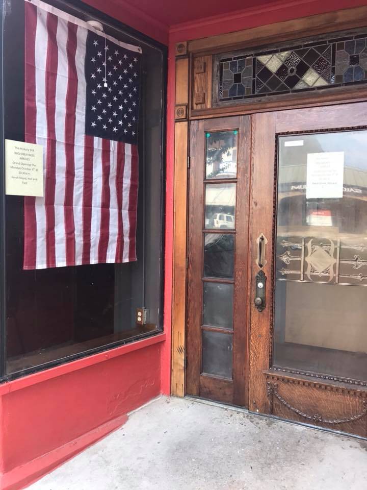 Hickory Stik | restaurant | 25 N Main St, Hutchinson, KS 67501, USA | 6202597222 OR +1 620-259-7222