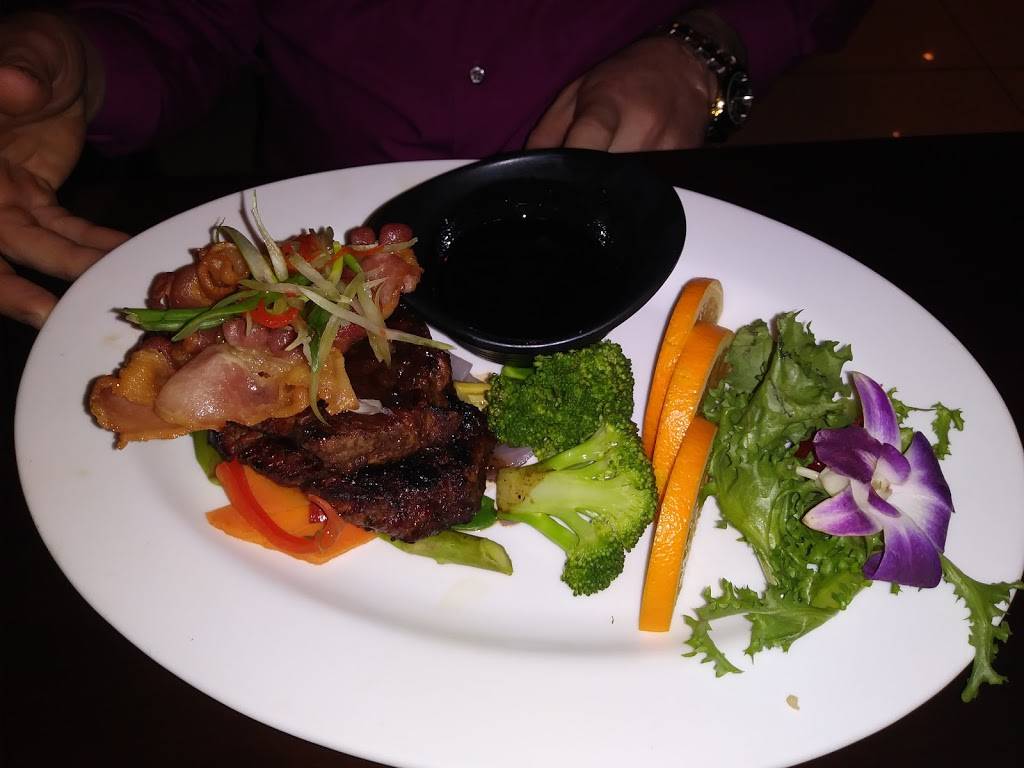 Koto Japanese Steakhouse & Sushi | restaurant | 9331 Destiny USA Dr, Syracuse, NY 13290, USA | 3154795686 OR +1 315-479-5686