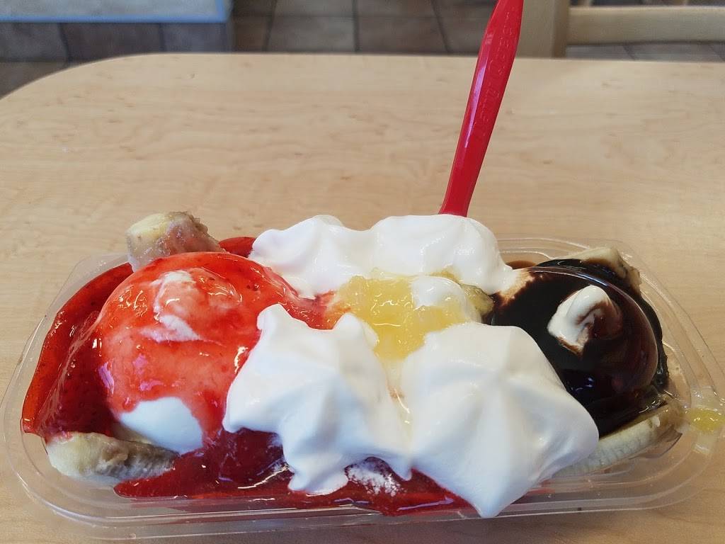 Dairy Queen Grill & Chill | restaurant | 17101 Lakeside Hills Plaza, Omaha, NE 68130, USA | 4023330962 OR +1 402-333-0962