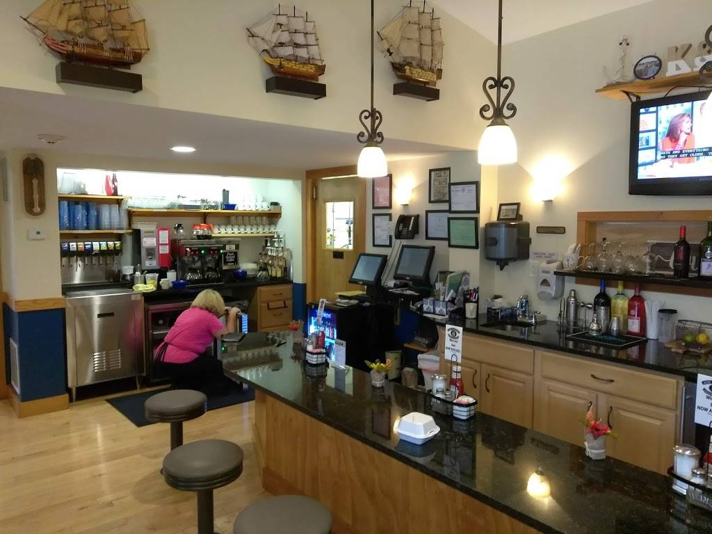 Kim and Steves Masthead Grill | restaurant | 3880 Post Rd, Warwick, RI 02886, USA | 4018840025 OR +1 401-884-0025