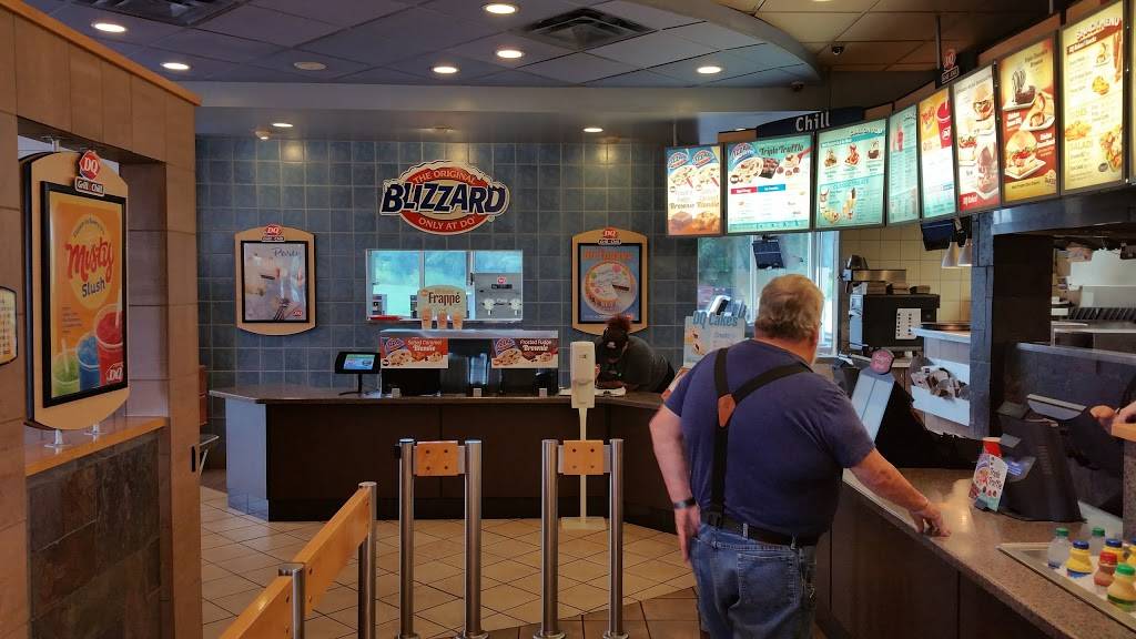 Dairy Queen Grill & Chill | restaurant | 2900 Wilma Rudolph Blvd, Clarksville, TN 37040, USA | 9315524100 OR +1 931-552-4100