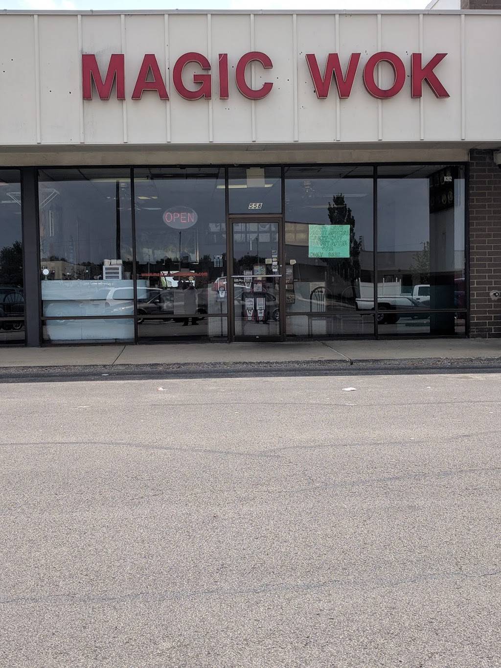 Magic Wok | restaurant | 558 W Lincoln Ave, Charleston, IL 61920, USA | 2173481169 OR +1 217-348-1169