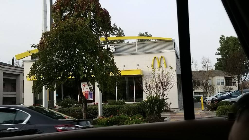 McDonalds | cafe | 2025 W March Ln, Stockton, CA 95207, USA | 2094749811 OR +1 209-474-9811