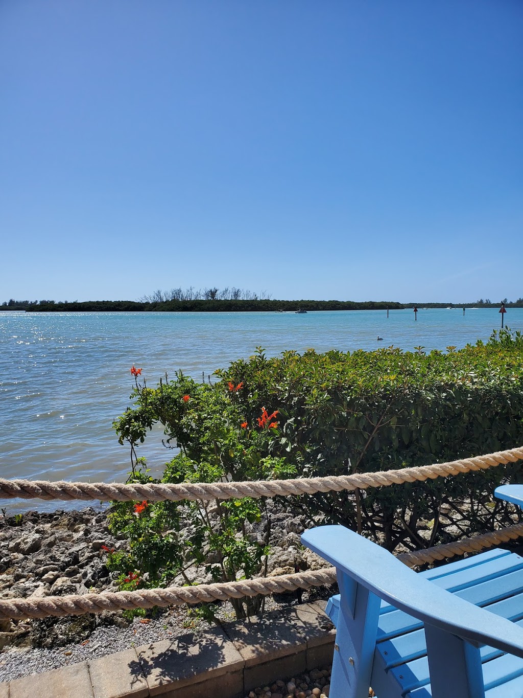 The Lighthouse Grill at Stump Pass | restaurant | 260 Maryland Avenue water ICW, Marker Rd #17A, Englewood, FL 34224, USA | 9418281368 OR +1 941-828-1368