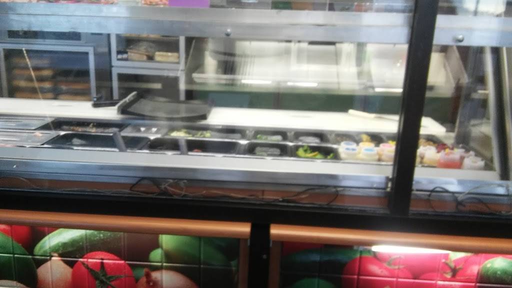 Subway Restaurants | restaurant | 3631 Miller Rd, Flint, MI 48503, USA | 8102395355 OR +1 810-239-5355