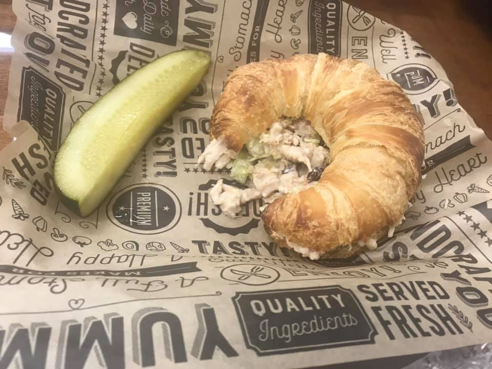 Social Cup Coffee House & Co. | restaurant | 875 W Poplar Ave, Collierville, TN 38017, USA | 9013168847 OR +1 901-316-8847