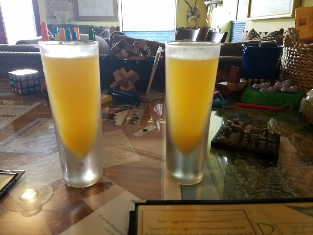 Arr Place | restaurant | 143 SW Cliff St, Newport, OR 97365, USA | 5412654240 OR +1 541-265-4240