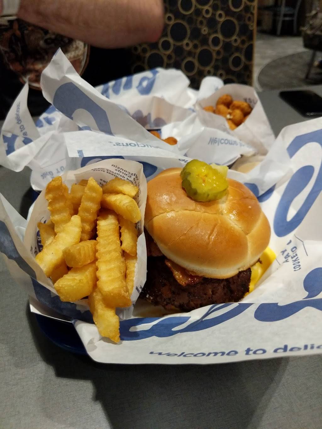 Culvers | restaurant | 11978 Narcoossee Rd, Orlando, FL 32832, USA | 4074207140 OR +1 407-420-7140