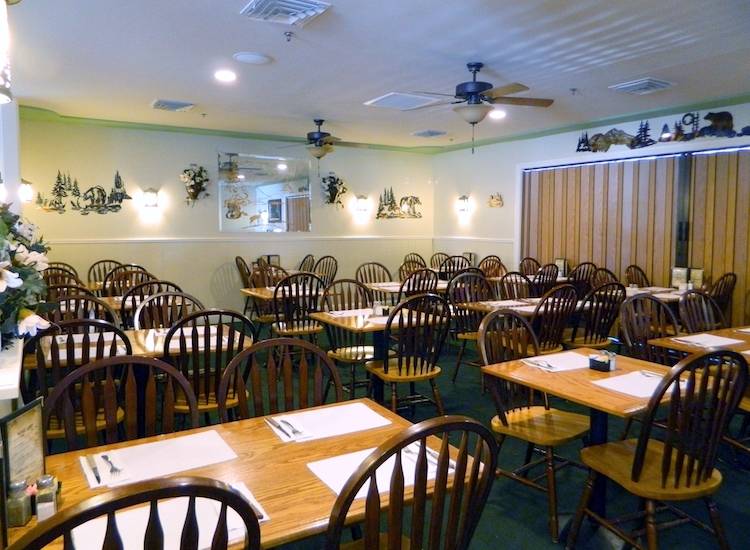 Dry Creek Station Restaurant | restaurant | 22025 CA-299, Bella Vista, CA 96008, USA | 5305495386 OR +1 530-549-5386