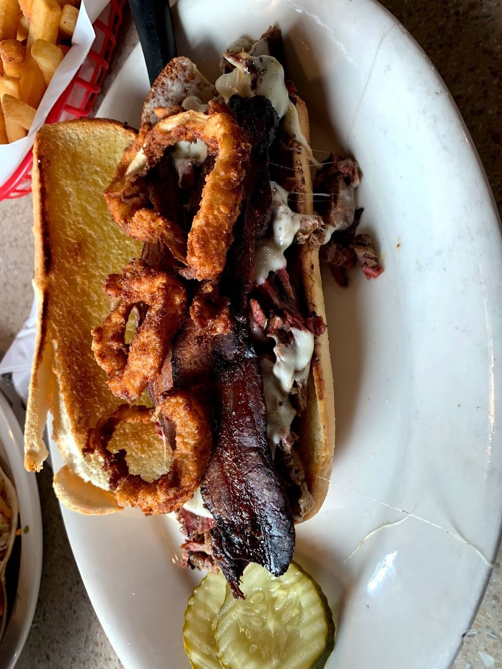 T. Bacon’s BBQ | restaurant | 3120 Packerland Dr, Ashwaubenon, WI 54115, USA | 9206324005 OR +1 920-632-4005