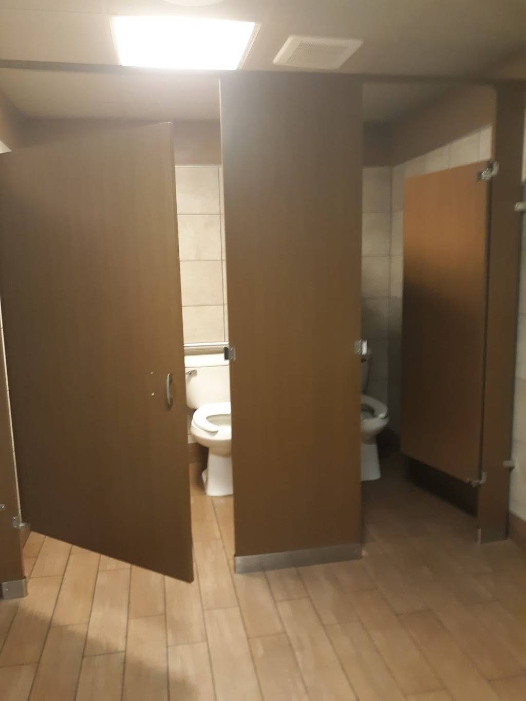 Arbys | restaurant | 1082 N Bridge St, Chillicothe, OH 45601, USA | 7407736584 OR +1 740-773-6584