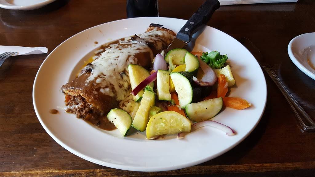 Hooleys Public House | restaurant | 2955 Jamacha Road, El Cajon, CA 92019, USA | 6196707468 OR +1 619-670-7468