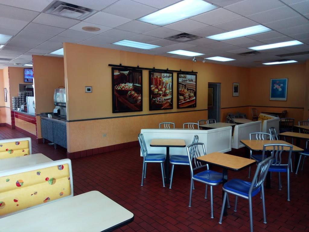 Burger King | restaurant | 590 Roosevelt Rd, Glen Ellyn, IL 60137, USA | 6304696968 OR +1 630-469-6968