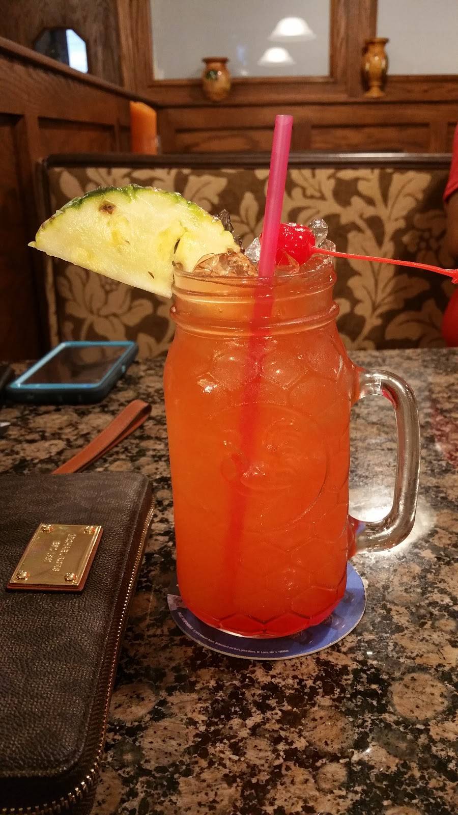 Jeanos Restaurant | restaurant | 769 Main St, Brockton, MA 02301, USA | 5085592610 OR +1 508-559-2610