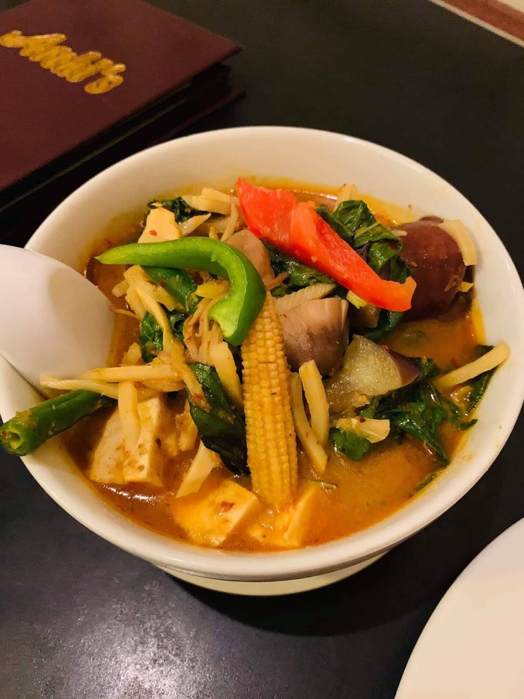 Archi’s Thai Kitchen | restaurant | 6360 W Flamingo Rd, Las Vegas, NV 89103, USA | 7028805550 OR +1 702-880-5550