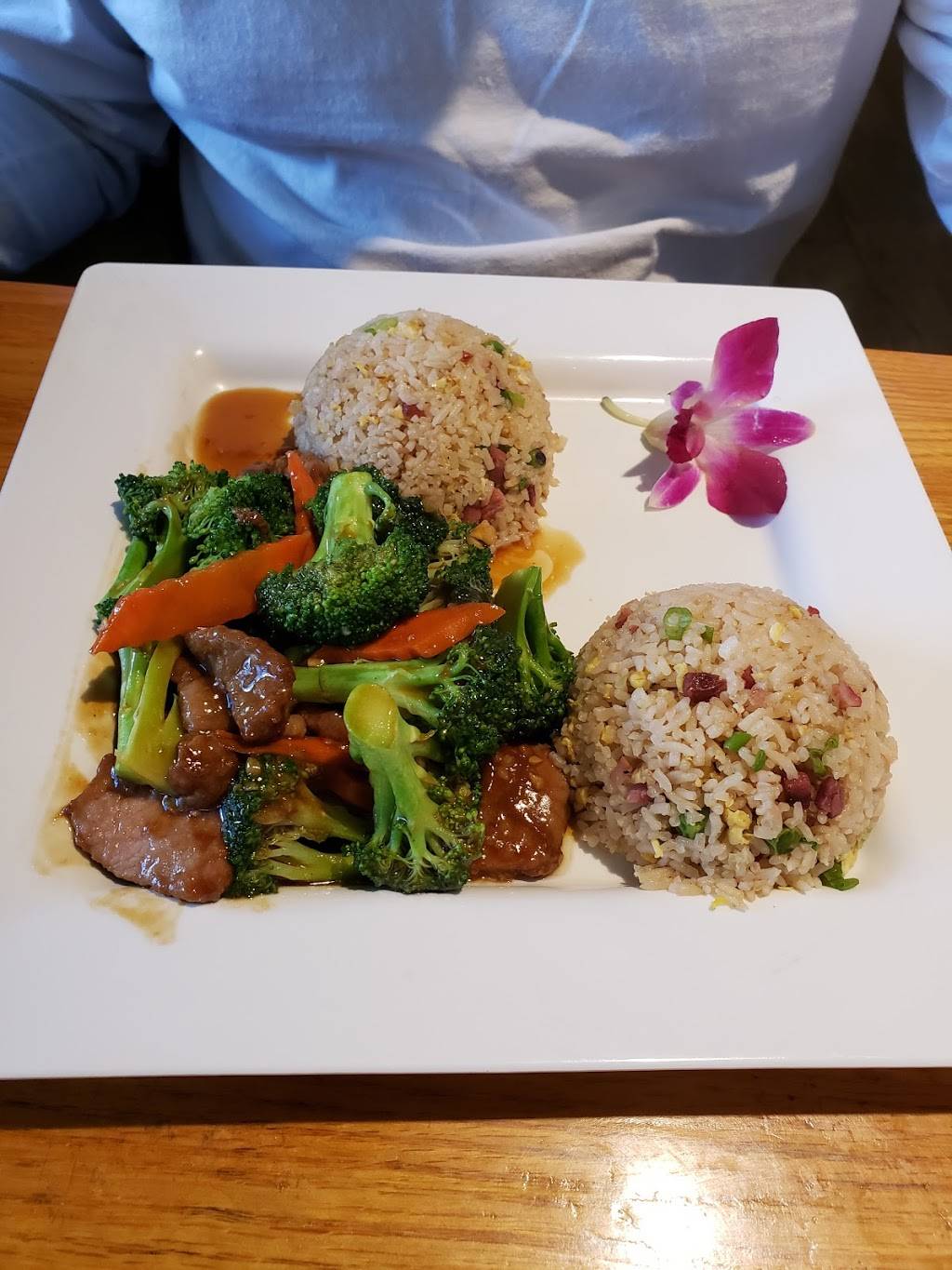 Taba Taba | restaurant | 20 S Santa Cruz Ave, Los Gatos, CA 95030, USA | 4083952489 OR +1 408-395-2489