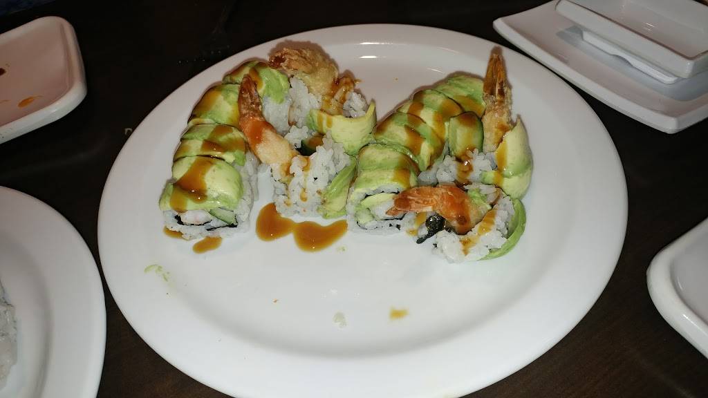 Rainbow Sushi | restaurant | 1180 Simcoe St N, Oshawa, ON L1G 4W8, Canada | 9052405666 OR +1 905-240-5666