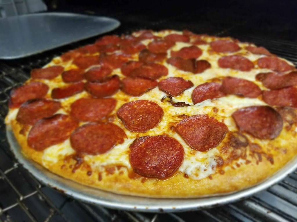 Vitos Pizza & Wings | meal delivery | 1500 Sixth Line, Oakville, ON L6H 2P2, Canada | 9053371500 OR +1 905-337-1500