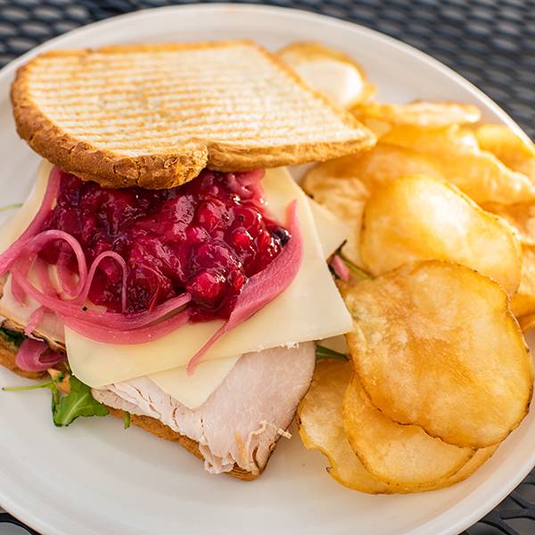 Chipper’s Club | restaurant | 659 Atlanta St, Roswell, GA 30075, USA | 4702821892 OR +1 470-282-1892