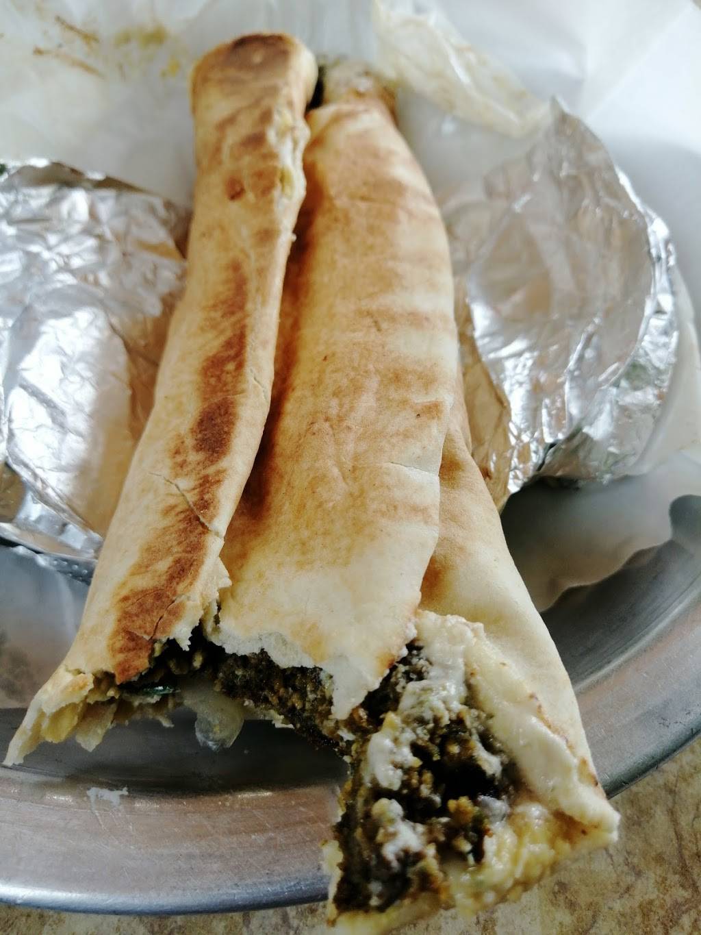 La Vie Mediterranean Grill | restaurant | 41490 Grand River Ave, Novi, MI 48375, USA | 2483744900 OR +1 248-374-4900