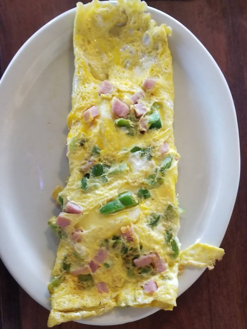 Franks Restaurant | restaurant | 102 E Center Dr, Alton, IL 62002, USA | 6184339345 OR +1 618-433-9345