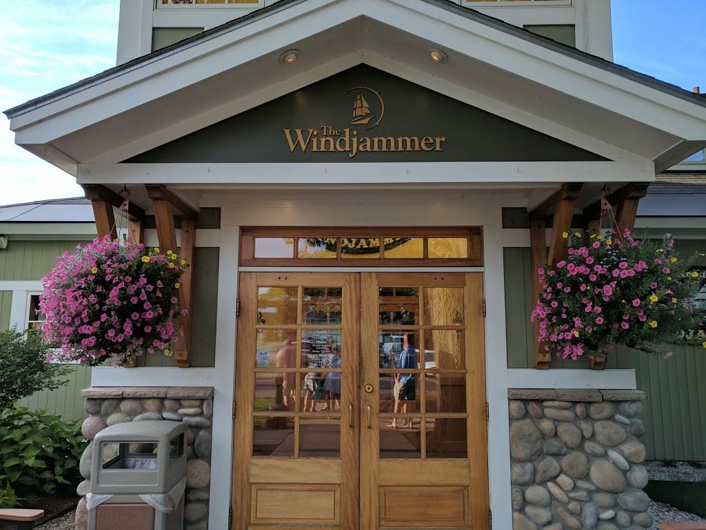 Windjammer Restaurant | restaurant | 1076 Williston Rd, South Burlington, VT 05403, USA | 8028626585 OR +1 802-862-6585