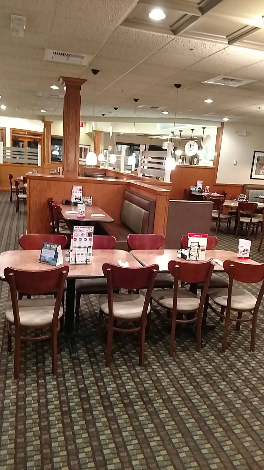 Perkins Restaurant & Bakery | restaurant | 27811 US-27, Leesburg, FL 34748, USA | 3523142583 OR +1 352-314-2583