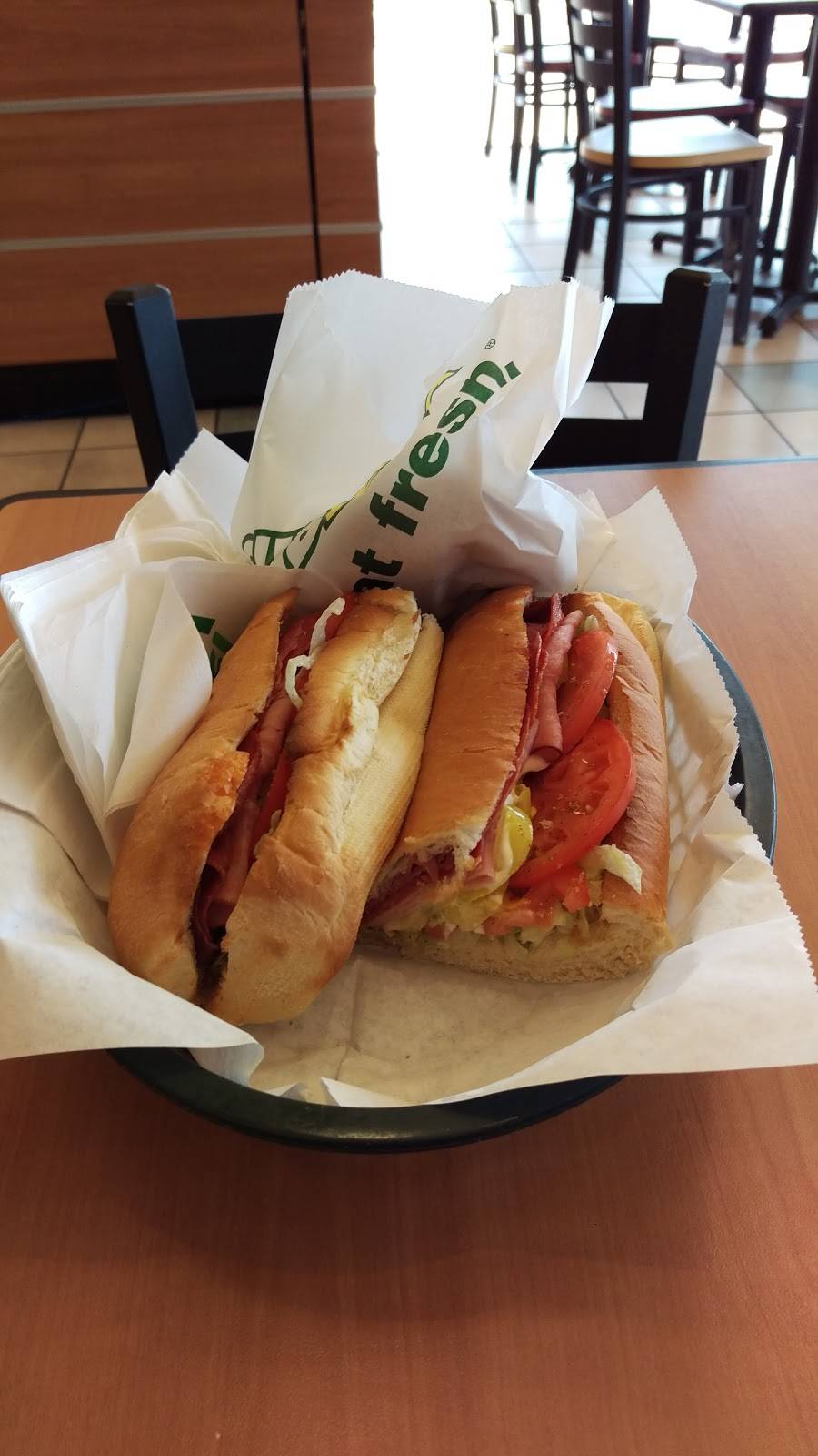 Subway Restaurants | restaurant | 6338 Old Pearsall Rd #107, San Antonio, TX 78242, USA | 2106233169 OR +1 210-623-3169