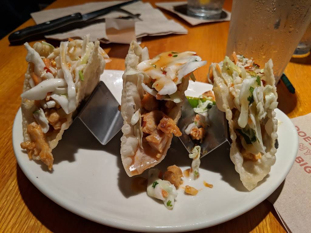 Applebees Grill + Bar | restaurant | 13500 S John Young Pkwy, Orlando, FL 32837, USA | 4072065039 OR +1 407-206-5039