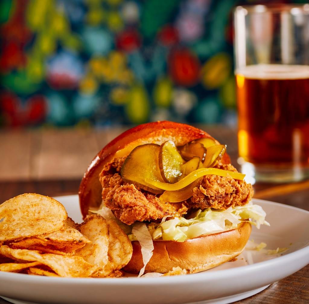 Book Club | restaurant | 5411 Penn Ave S, Minneapolis, MN 55419, USA | 6128225411 OR +1 612-822-5411