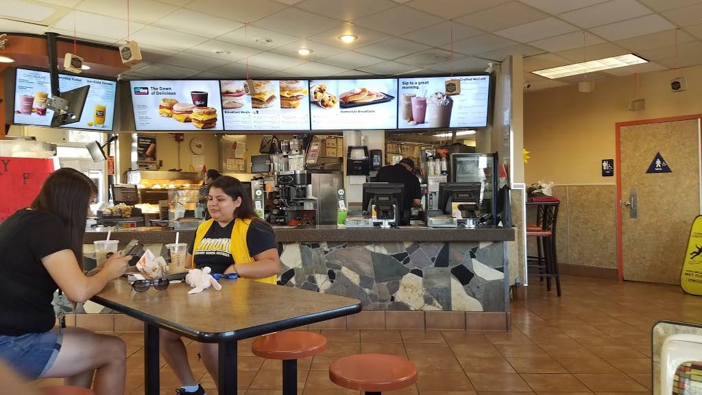 McDonalds | cafe | 10320 Main St, Lamont, CA 93241, USA | 6618453529 OR +1 661-845-3529
