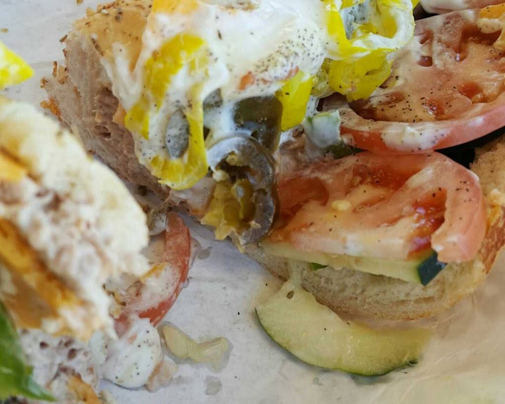 Subway | meal takeaway | 2910 Hardy St, Hattiesburg, MS 39401, USA | 6012641473 OR +1 601-264-1473